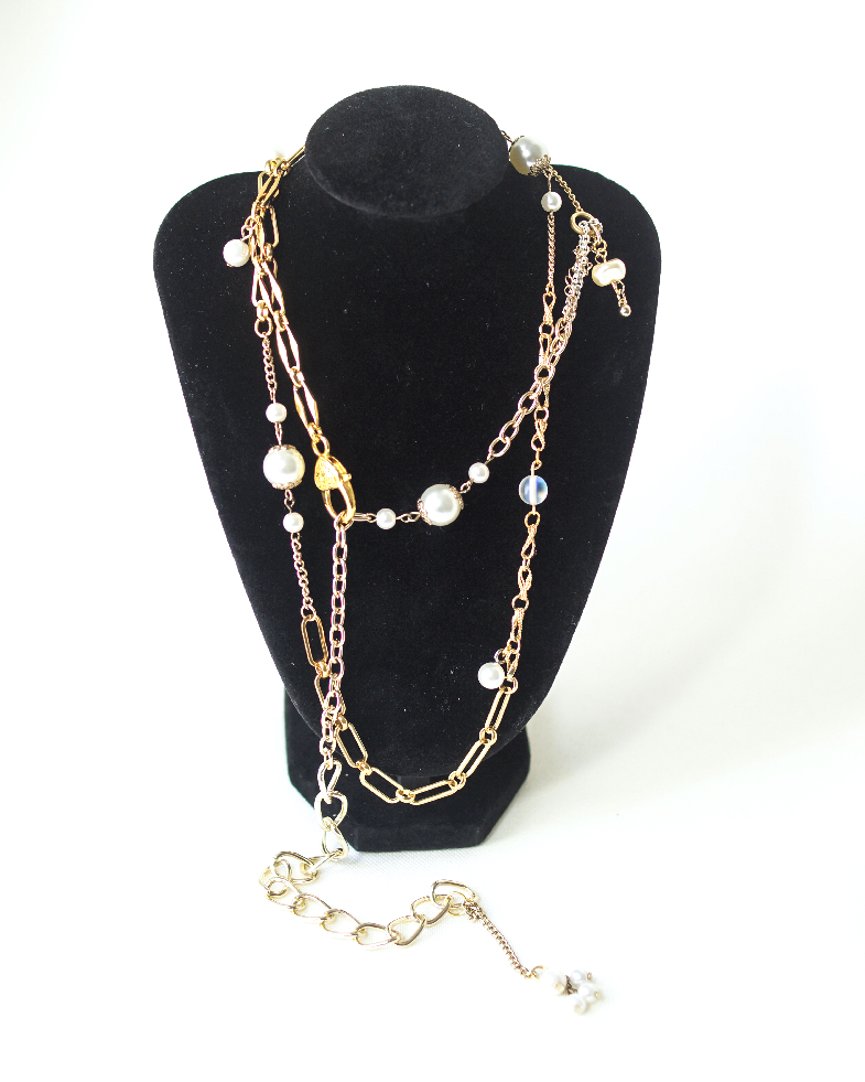 Long Pearl Chain